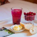 Old Garden Hotel 3*